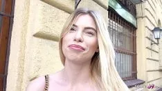 Jouer Jolie blonde a des relations sexuelles comme une nymphomane