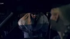 Reproducir La polla se pone a trabajar cada vez que es necesario.