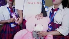 Reproducir Hot Desi Chut es martillada en video sexual indio HD con audio hindi