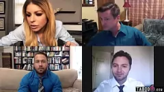 Afspelen Grote tieten MILF Brooklyn Chase betrapt op masturberen op camera