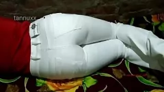 تشغيل فئة المتشددين الصريحة للمعلم الهندي مع رينا