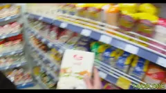 Odtwórz Nienasycona nastolatka Elisaveta Gulobeva ostro wali w cipkę