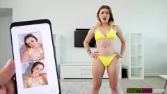 Reproduzir Vazamento de selfies com classificação X da Naughty Step-Sis Ruby Redbottom: Boquete adolescente amador, garganta profunda, vaqueira e muito mais!