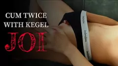 Redare Provocarea de două ori cu exerciții Kegel și tutorial JOI