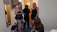 تشغيل إذلال بين الأعراق جبهة تحرير مورو الإسلامية سيسي خادمة: دسار اللعب، Creampie، و بي بي سي Pawg الثلاثي